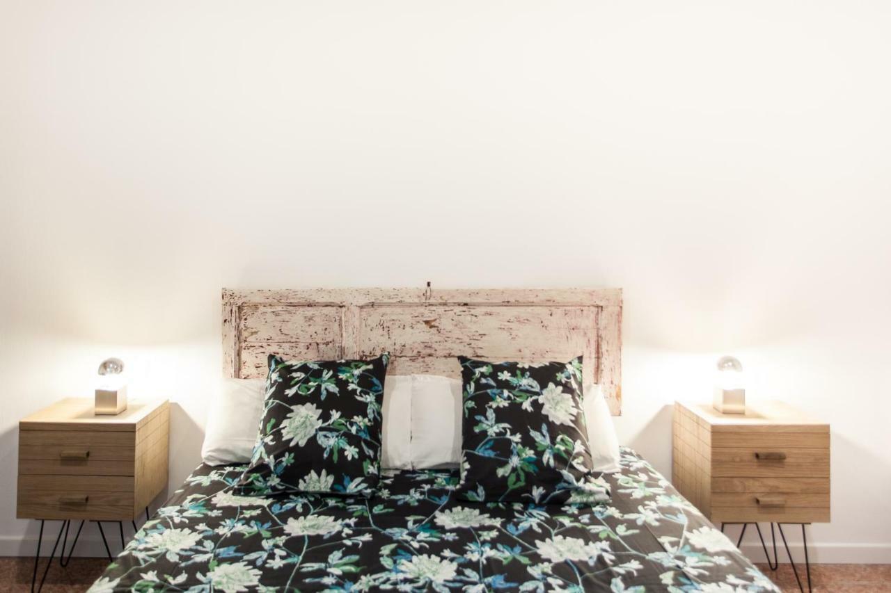 City Center Apartments Tarragona Bagian luar foto
