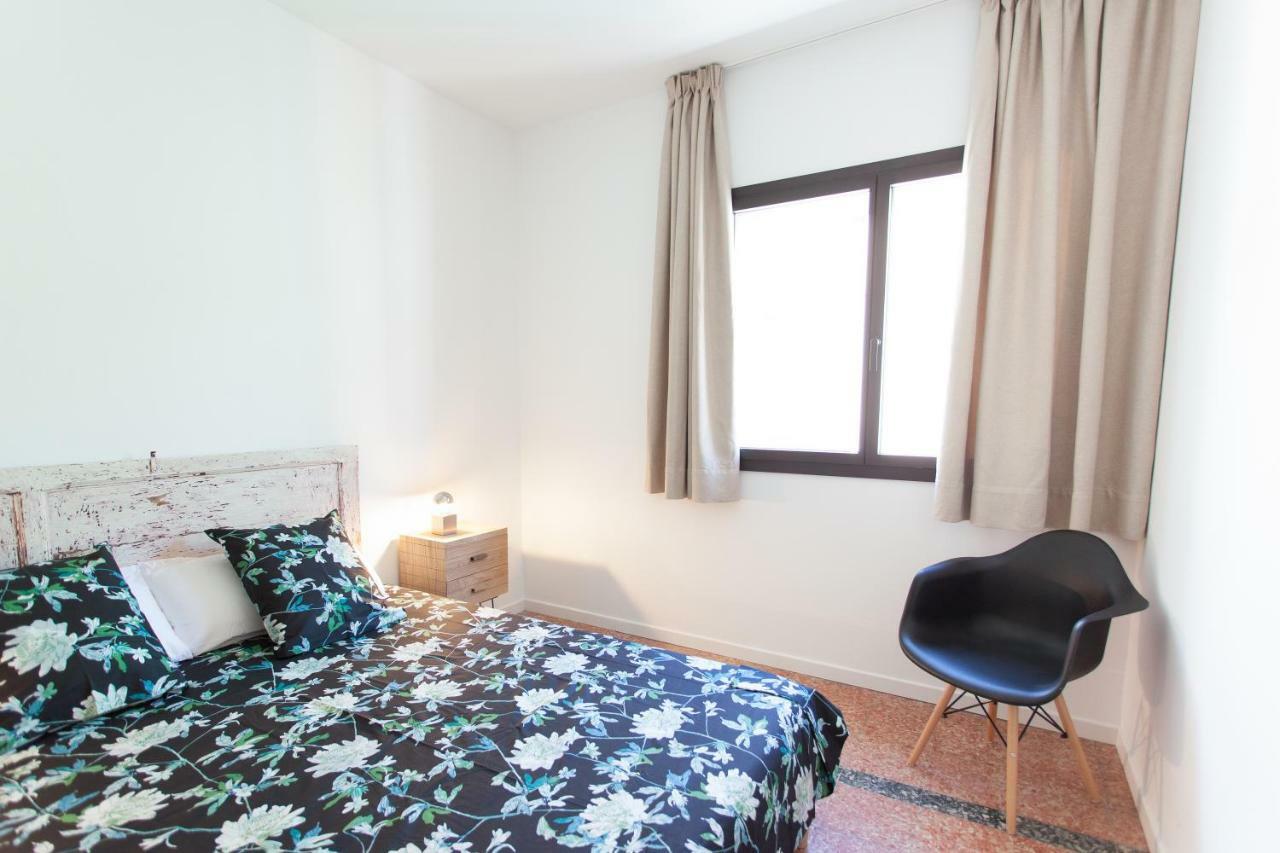 City Center Apartments Tarragona Bagian luar foto