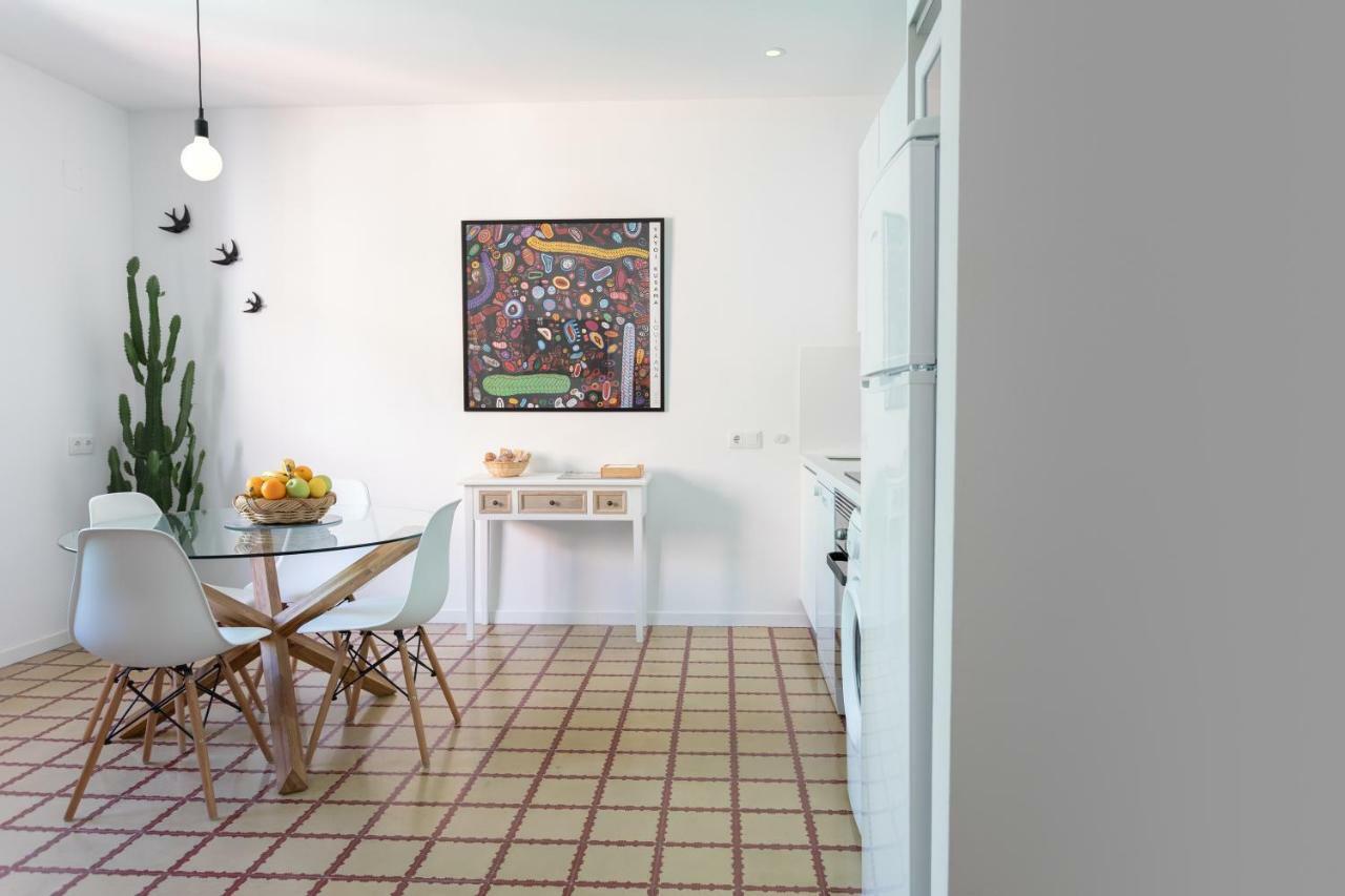 City Center Apartments Tarragona Bagian luar foto